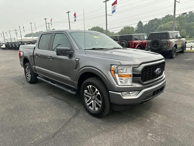 Used 2021 Gray Ford XL image 11
