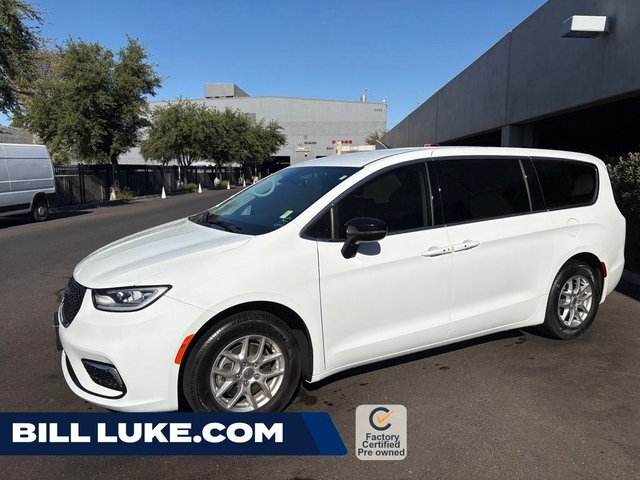2024 Chrysler Pacifica Touring L