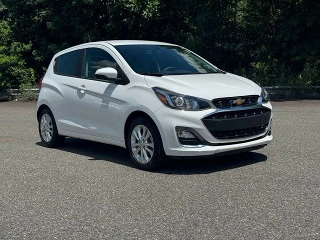Used 2020 White Chevrolet 1LT image 10