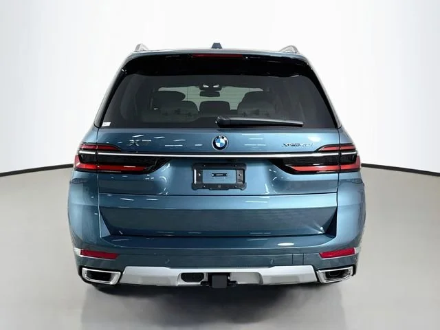 2027 BMW X7 40i - Photo 6