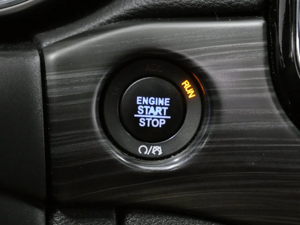 Certified Used 2020 Gray Jeep Laredo image 30