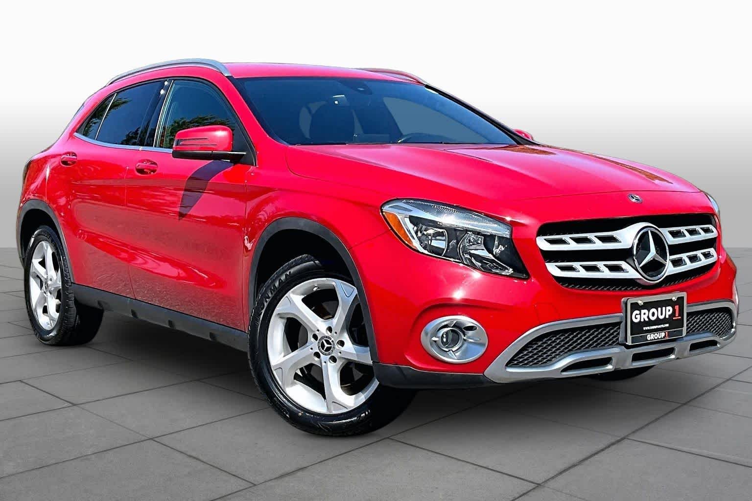 Used 2018 Jupiter Red Mercedes-Benz GLA 250 image 3