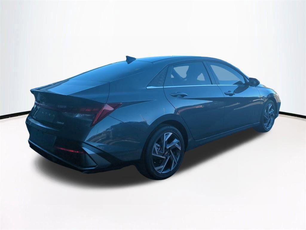 New 2026 Gray Hyundai Limited image 5