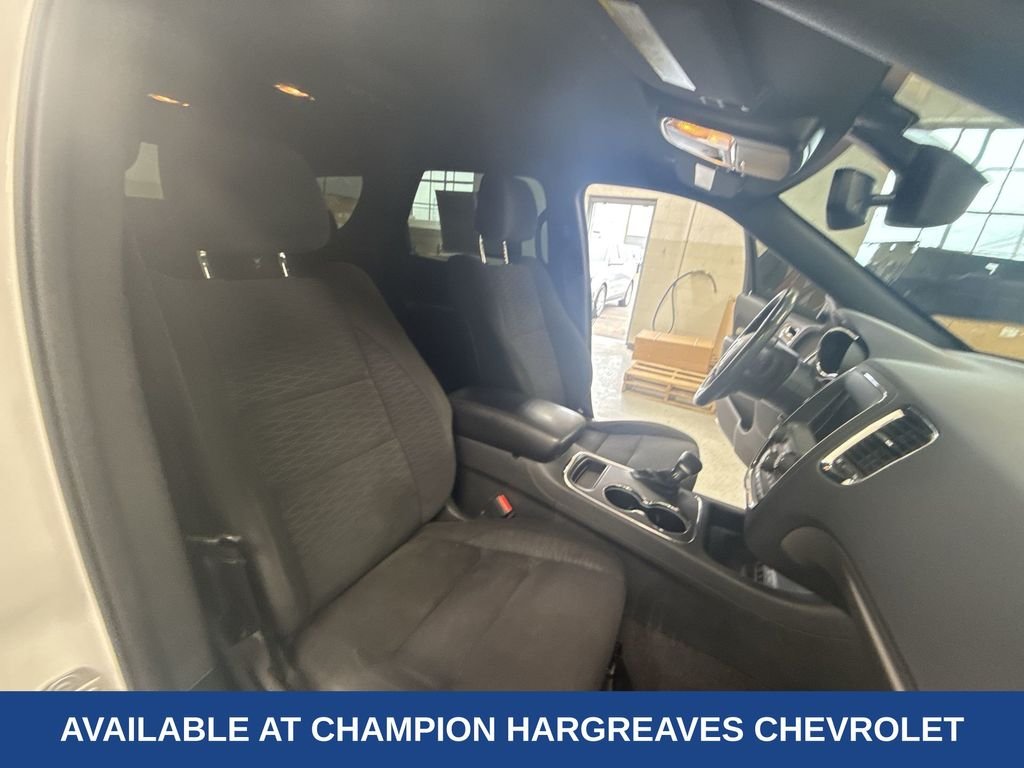 Used 2018 White Dodge SXT image 37