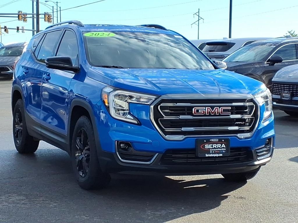 Used 2024 Riptide Metallic GMC AT4 image 17