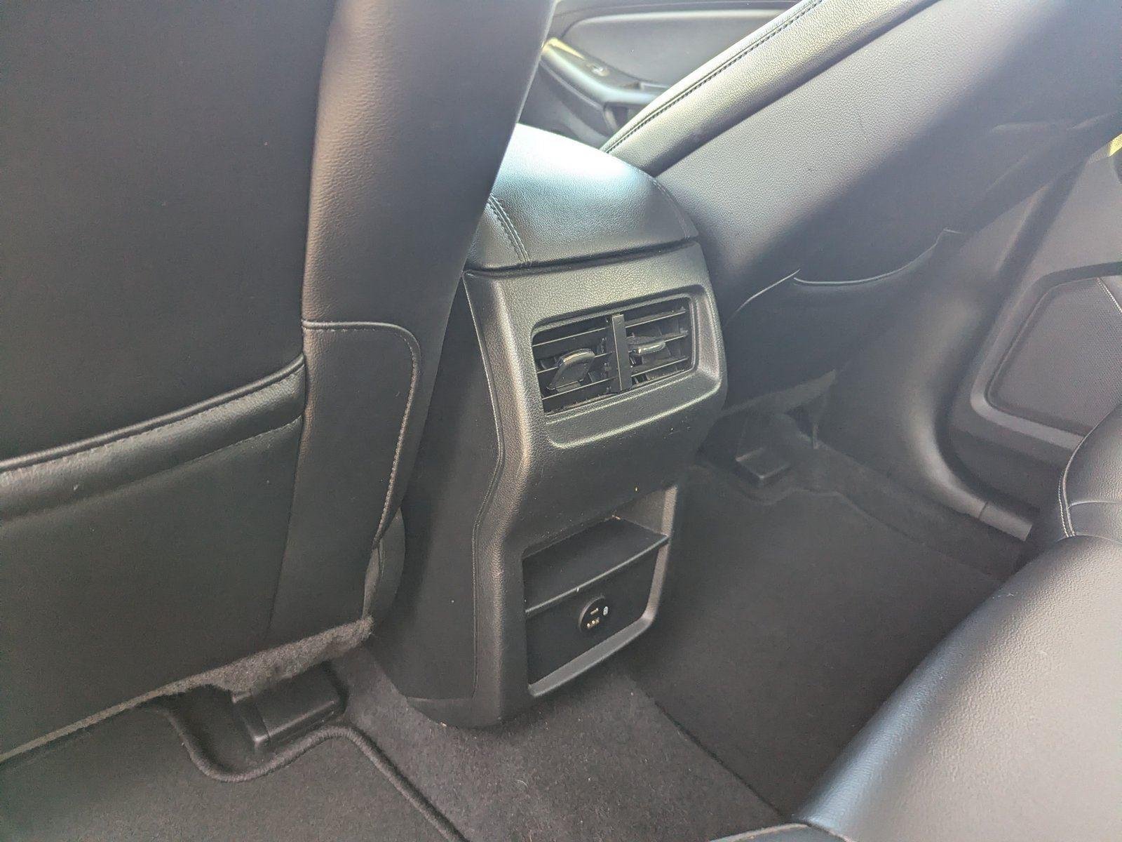 Used 2022 Agate Black Ford SEL image 30