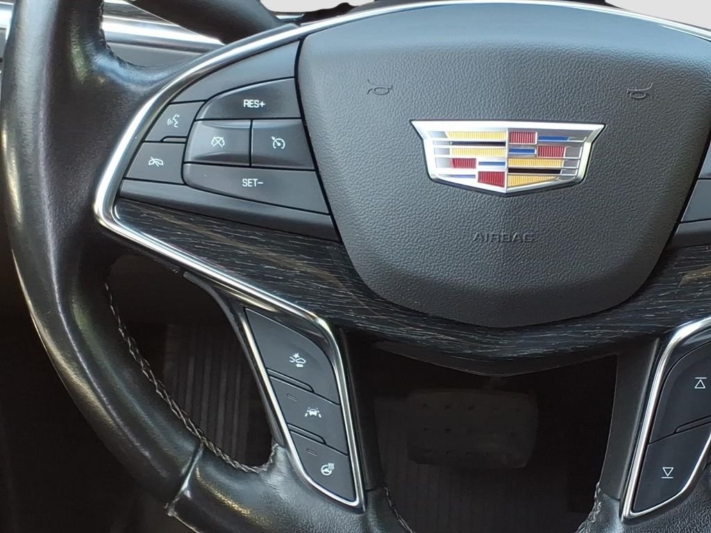 Used 2022 Latte Cadillac Premium Luxury image 10