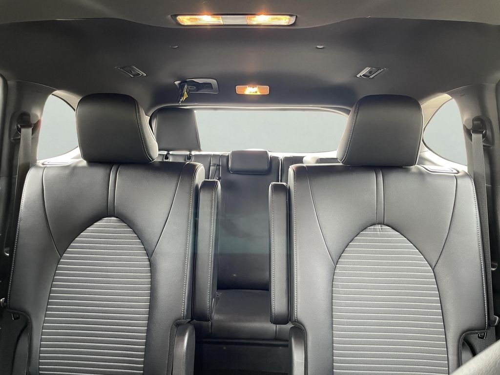 Used 2025  Toyota XSE image 19