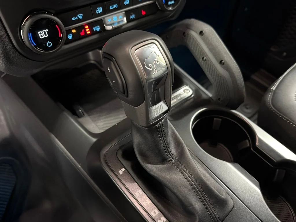 New 2025 Blue Ford Badlands image 27