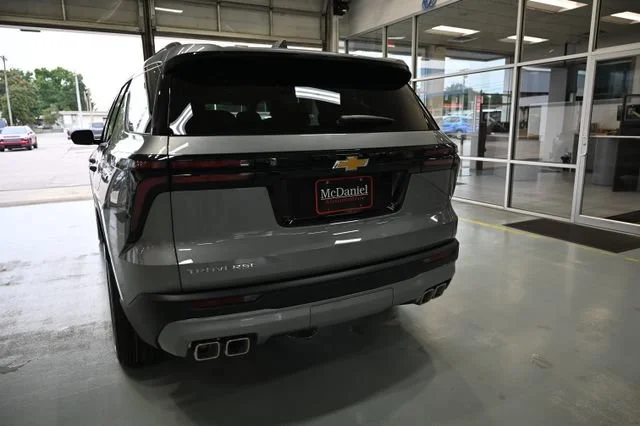 New 2027 Sterling Gray Metallic Chevrolet LT image 6