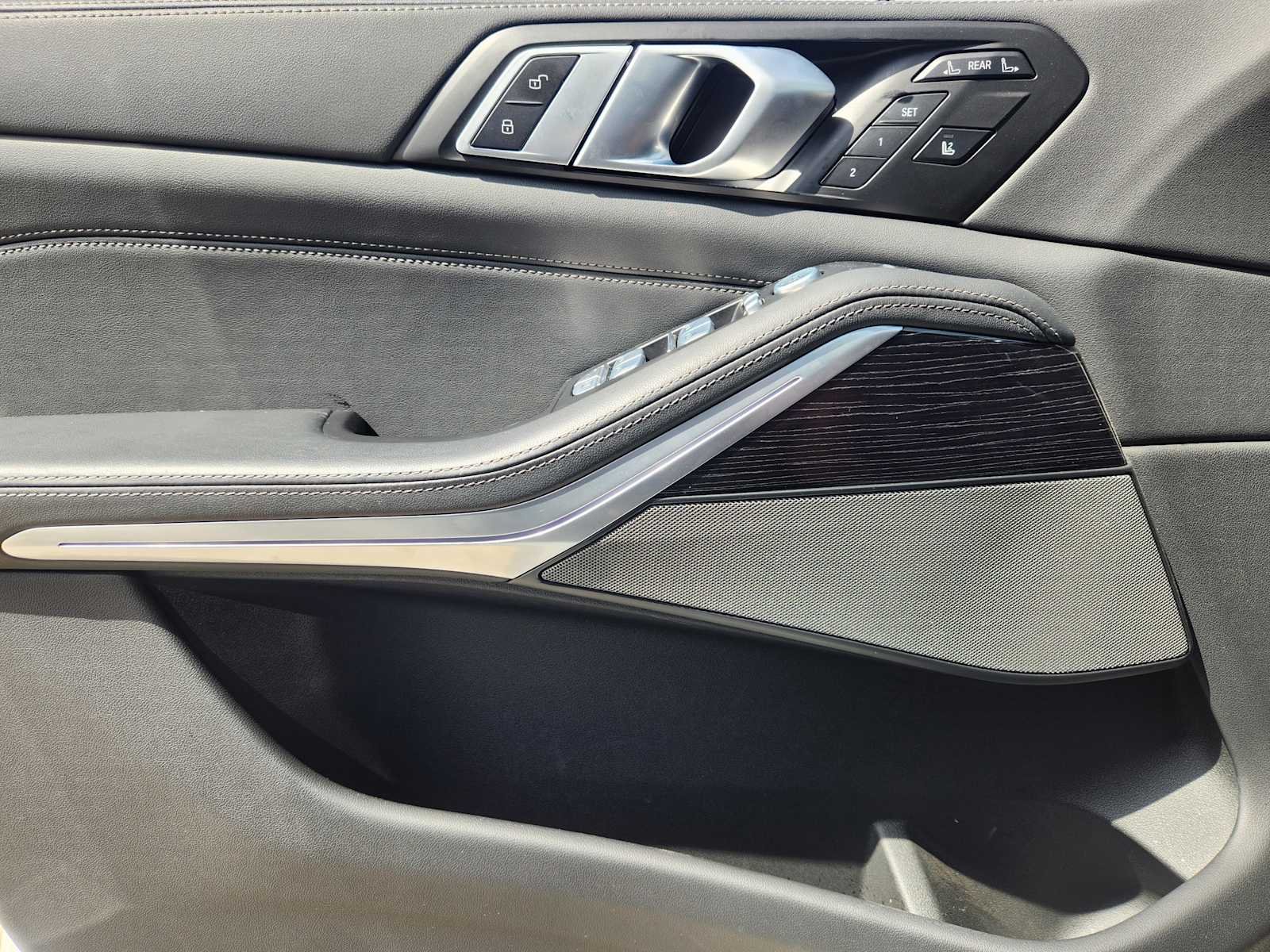 2025 BMW X7 M60i - Photo 17