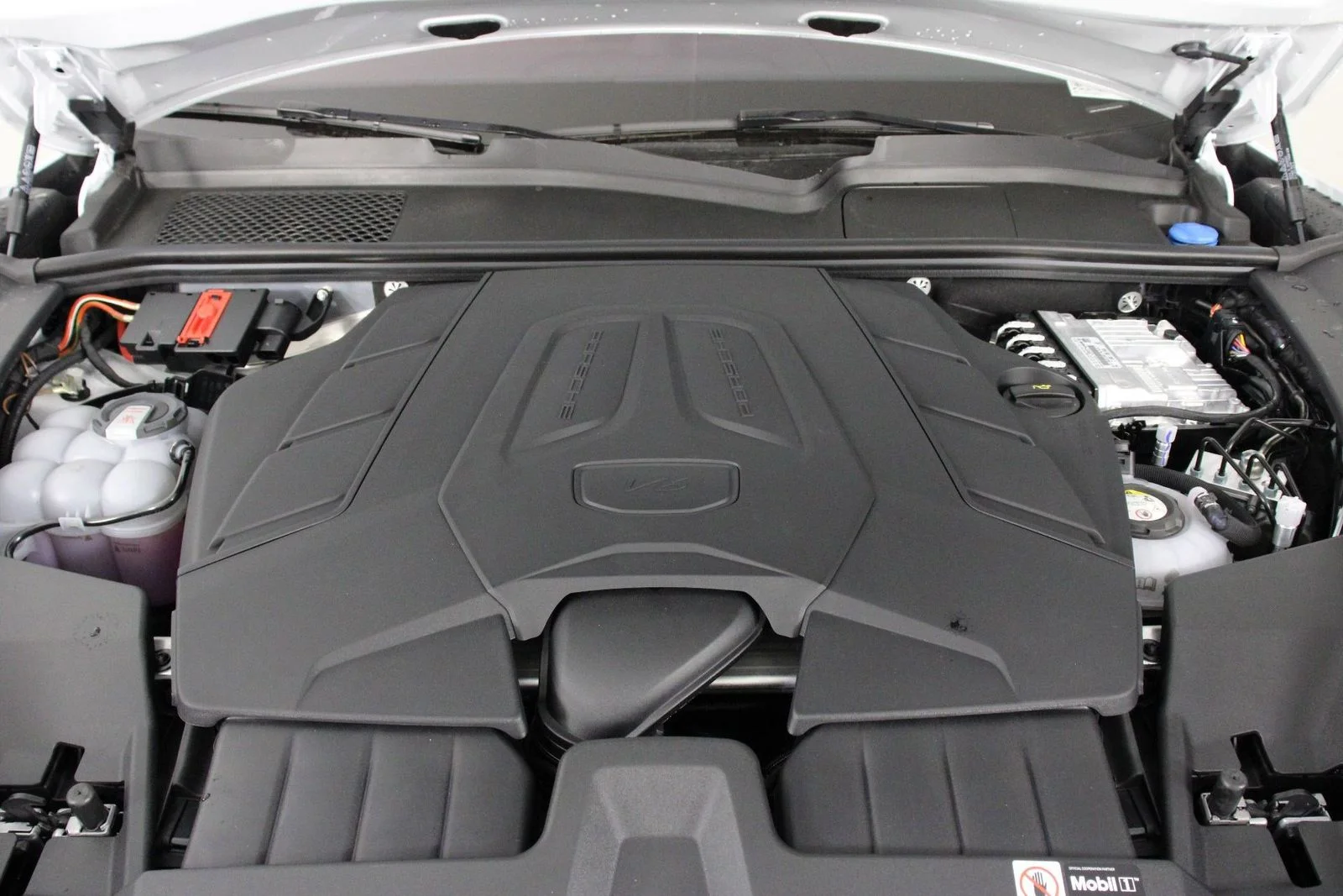 2026 Porsche Cayenne E-Hybrid - Photo 20