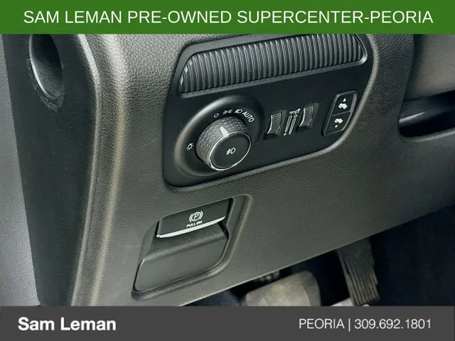 Used 2023 Black Jeep Series III image 10