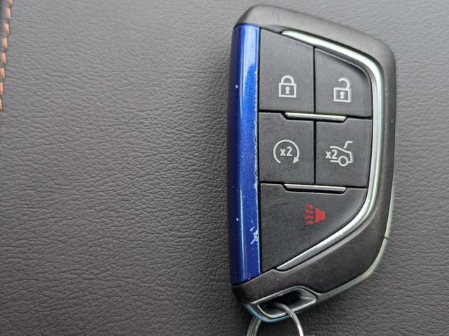 Used 2025  Cadillac V-Series image 30