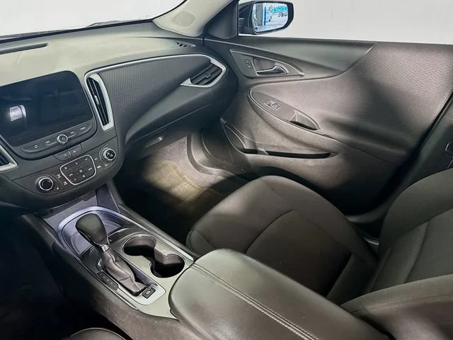 2023 Chevrolet Malibu 1LT - Photo 24
