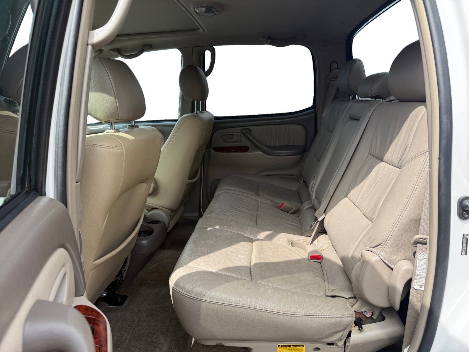 Used 2006 Natural White Toyota Limited image 16