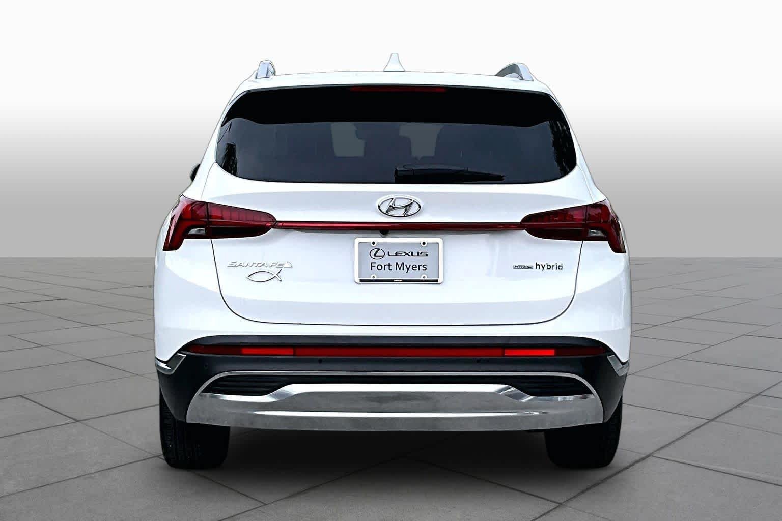 Used 2022 Quartz White Hyundai SEL Premium image 5