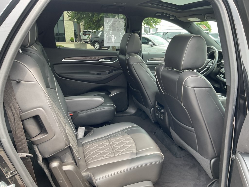 Used 2022 Ebony Twilight Metallic Buick Avenir image 14