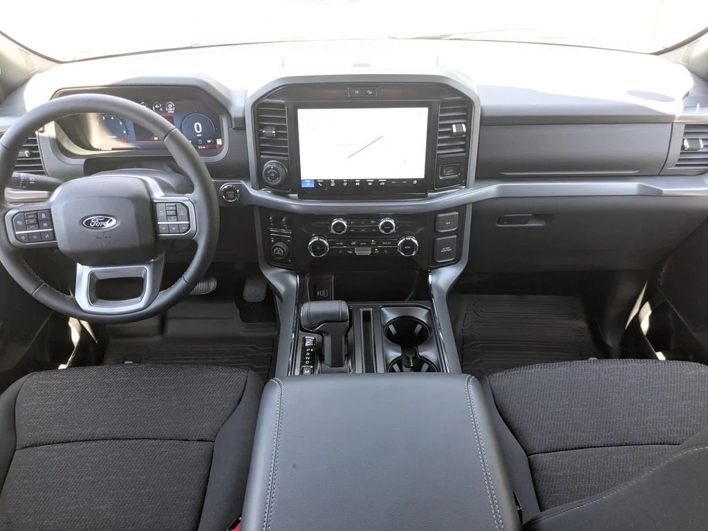 New 2026 Carbonized Gray Metallic Ford XLT image 16