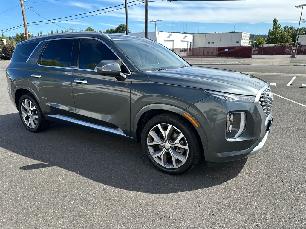 Used 2022 Gray Hyundai Limited image 8