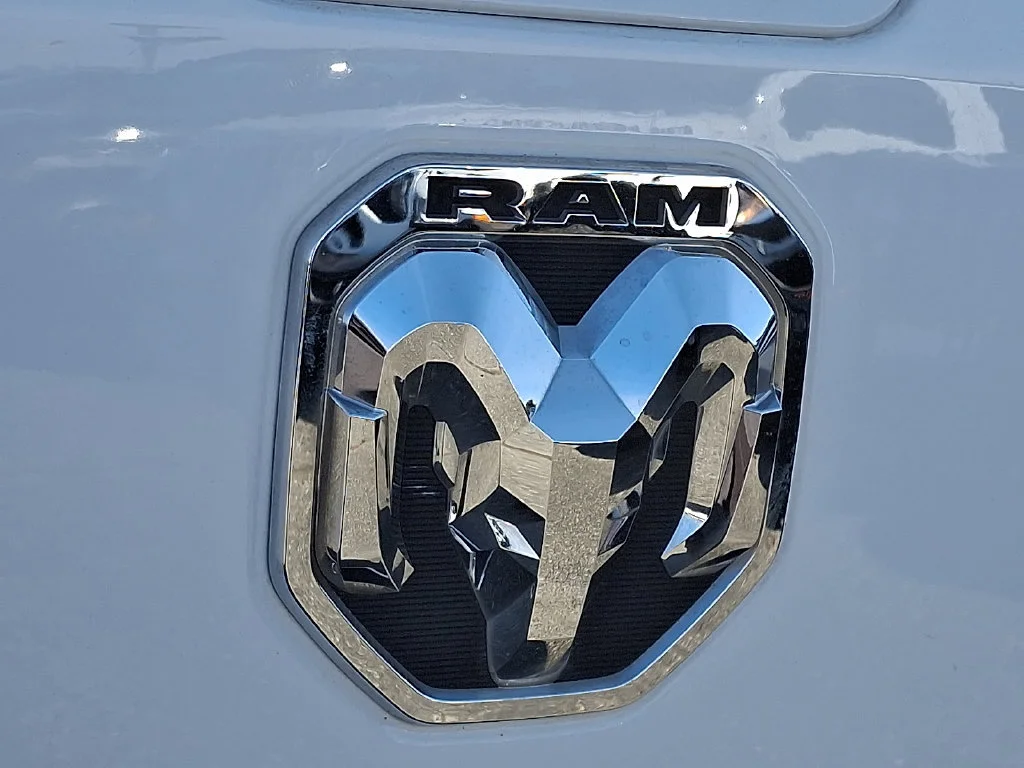 Used 2022 Bright White Clearcoat Ram Laramie image 32