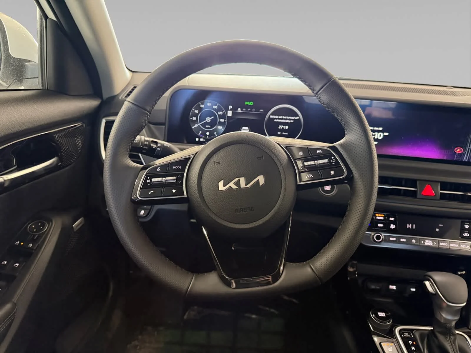 New 2026 Snow White Pearl Kia SX image 12