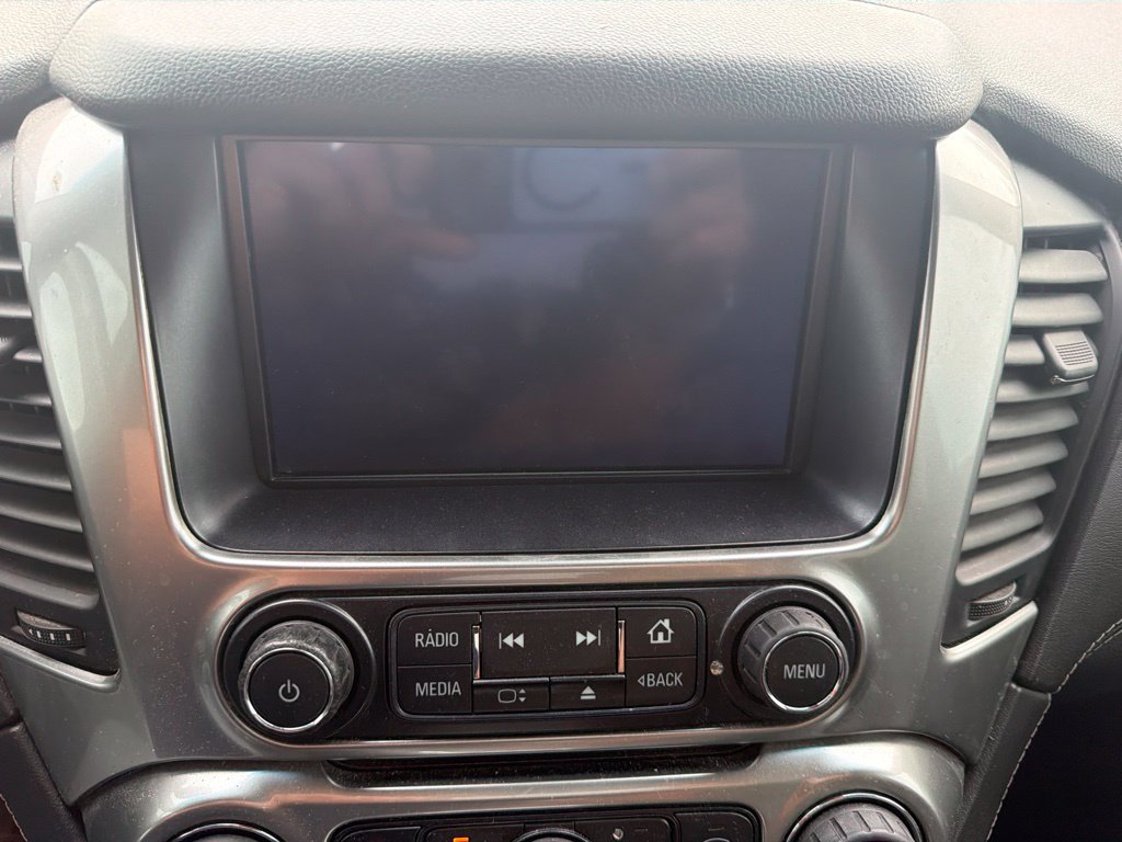 Used 2016 Black Chevrolet LT image 12