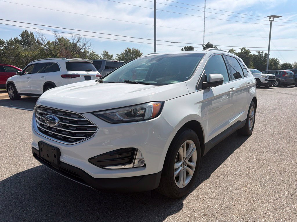 Used 2020 White Ford SEL image 1
