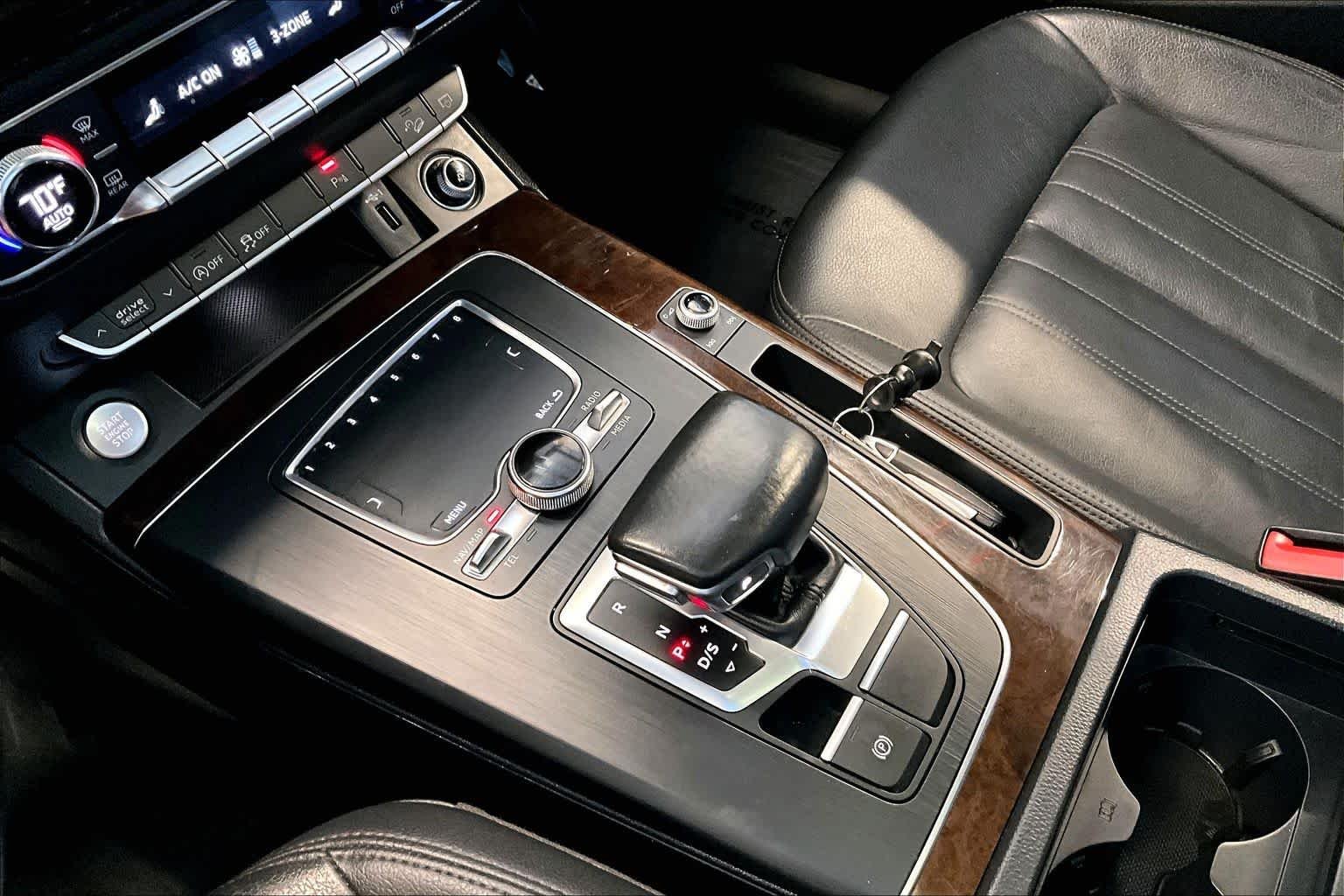 Used 2018 Monsoon Gray Metallic Audi Premium Plus image 17