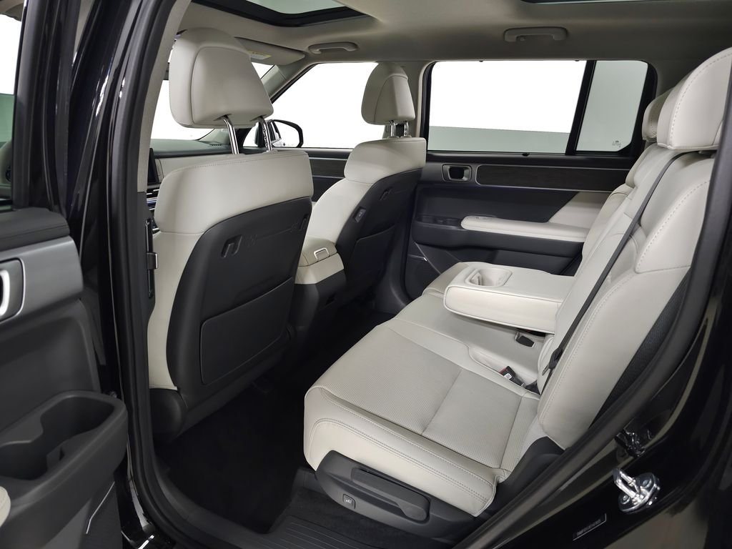 2026 Hyundai Santa Fe Limited - Photo 36