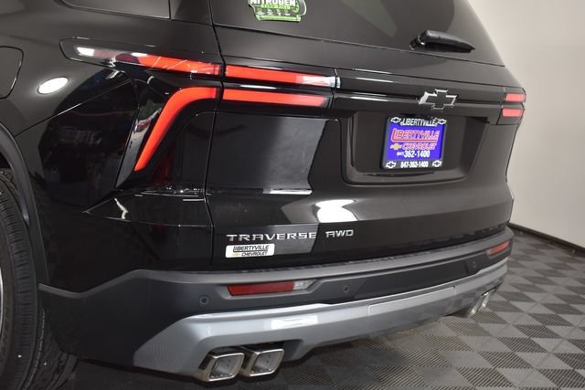 2027 Chevrolet Traverse LT - Photo 8