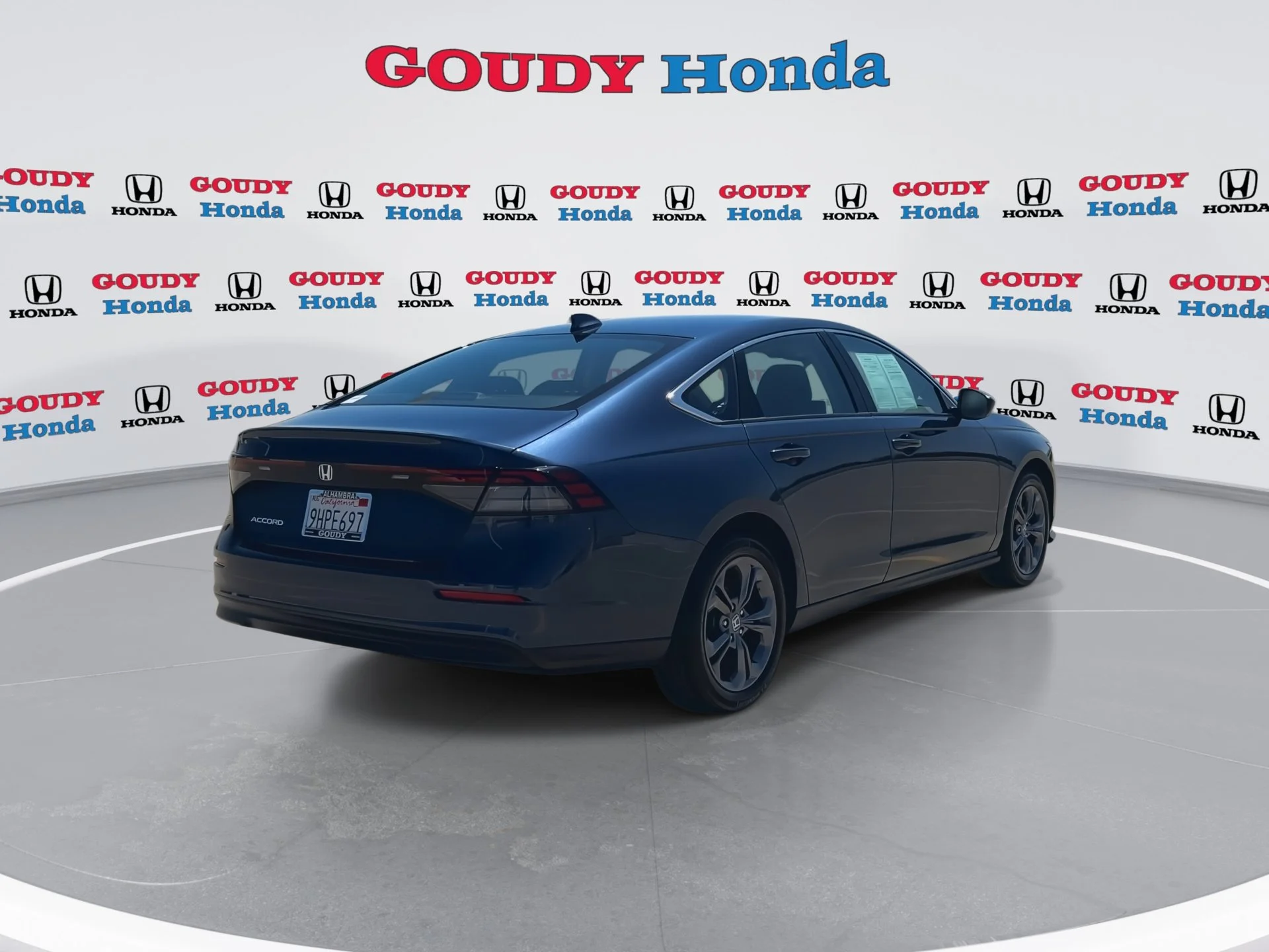 2023 Honda Accord EX - Photo 8