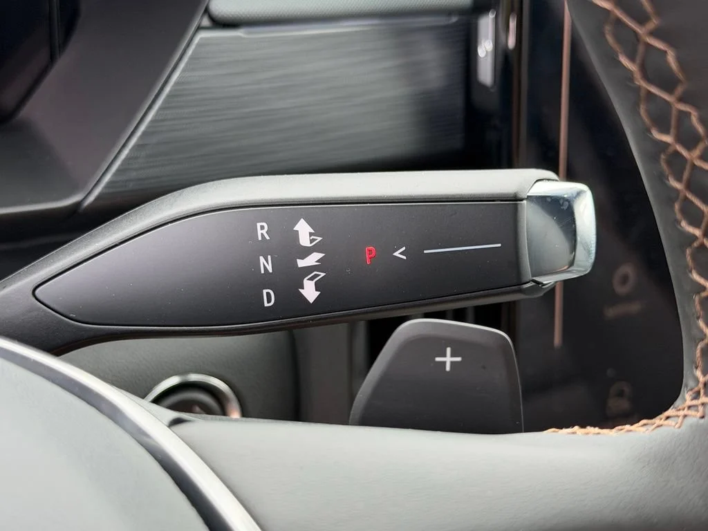 2026 GMC Acadia AT4 - Photo 11