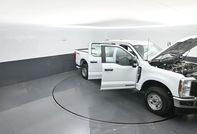 New 2026 White Ford XL image 30
