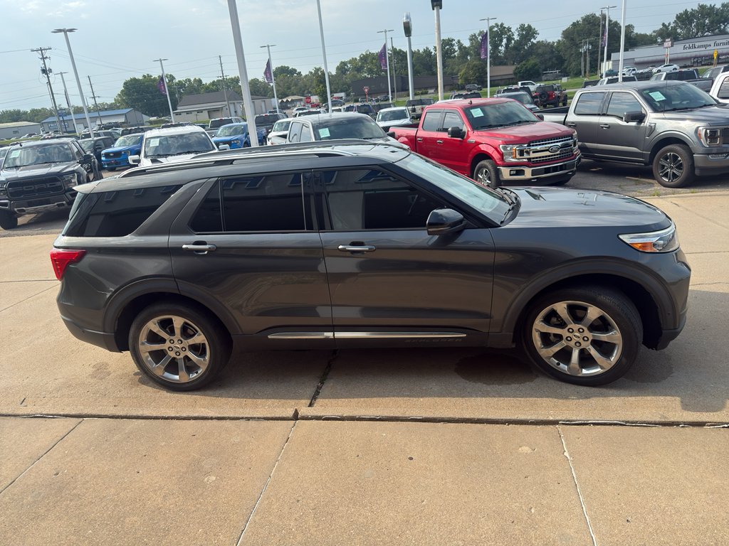 Used 2020 Magnetic Metallic Ford Platinum image 5