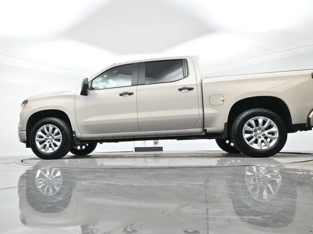 Used 2026 White Sands Chevrolet Custom image 24