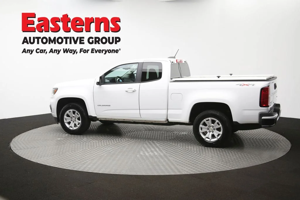 Used 2022 White Chevrolet LT image 59