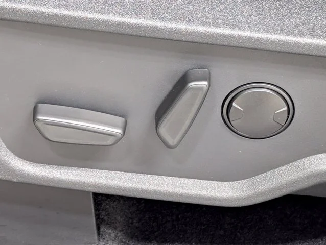 New 2026 Oxford White Ford Outer Banks® image 43