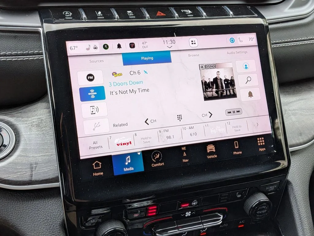 Used 2023 Black Jeep Limited image 20
