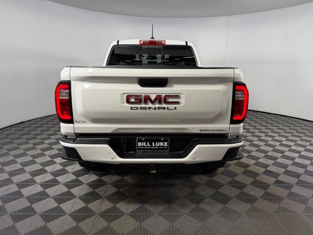 Used 2024 White GMC Denali image 7