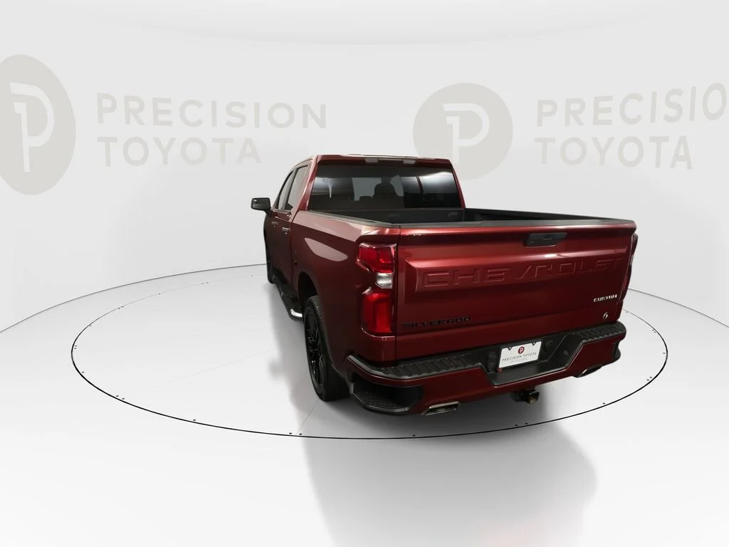 Used 2019 Cajun Red Tintcoat Chevrolet Custom image 14