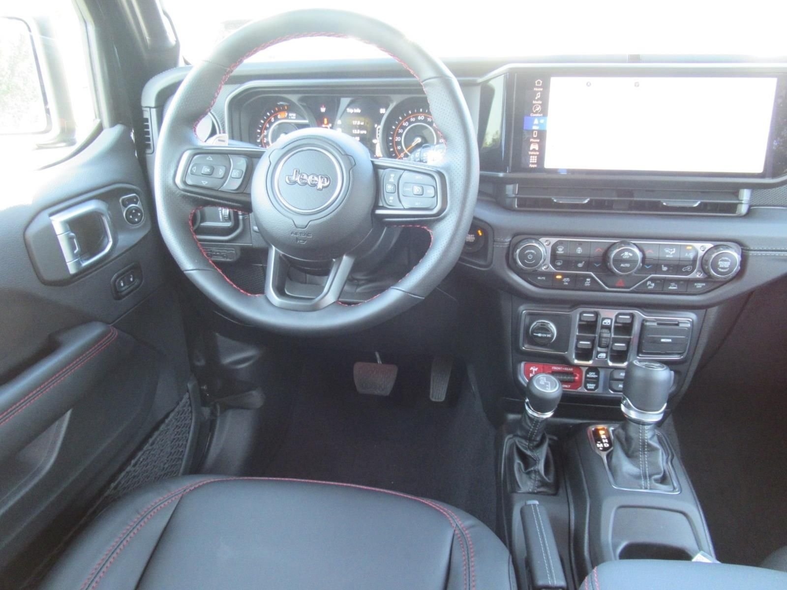 New 2026 Black Clearcoat Jeep Moab 392 image 13