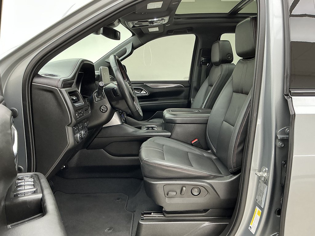 Used 2023 Sterling Gray Metallic Chevrolet RST image 16