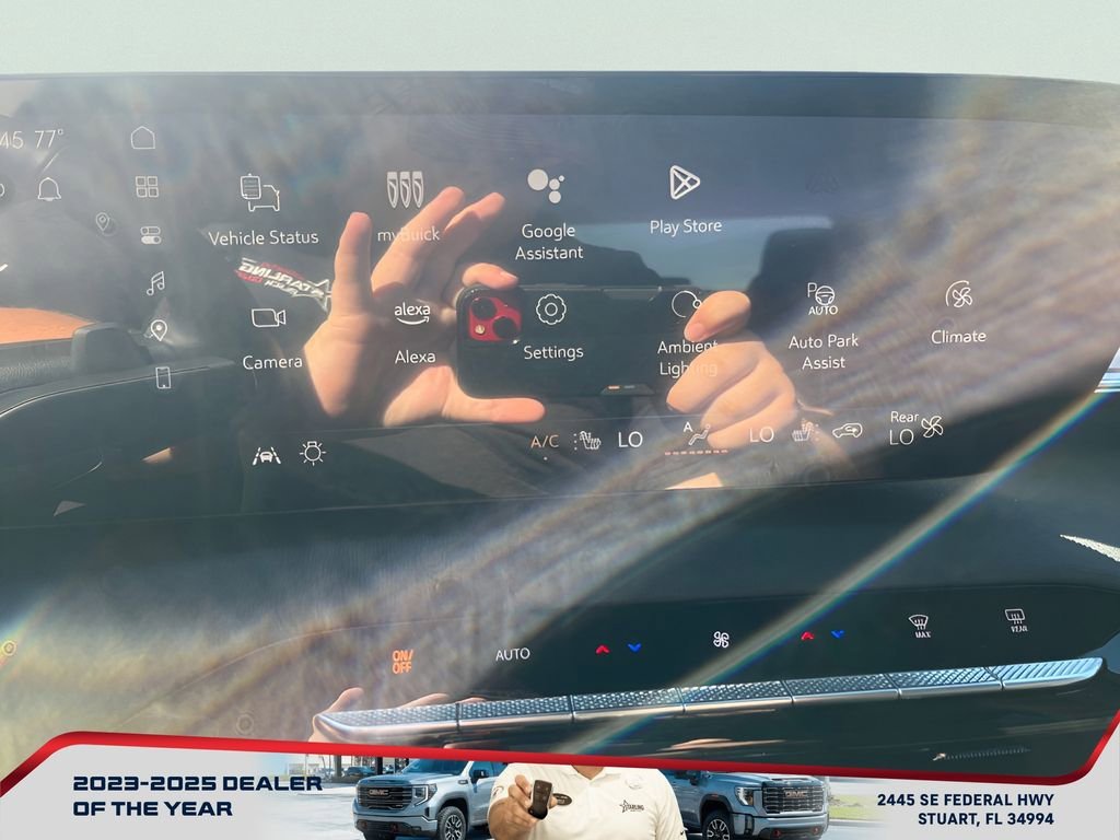 2025 Buick Enclave Sport Touring - Photo 20