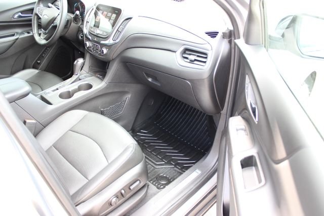 Used 2018 Gray Chevrolet Premier image 46