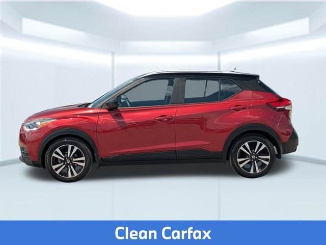 Used 2019 Cayenne Red Nissan SV image 2