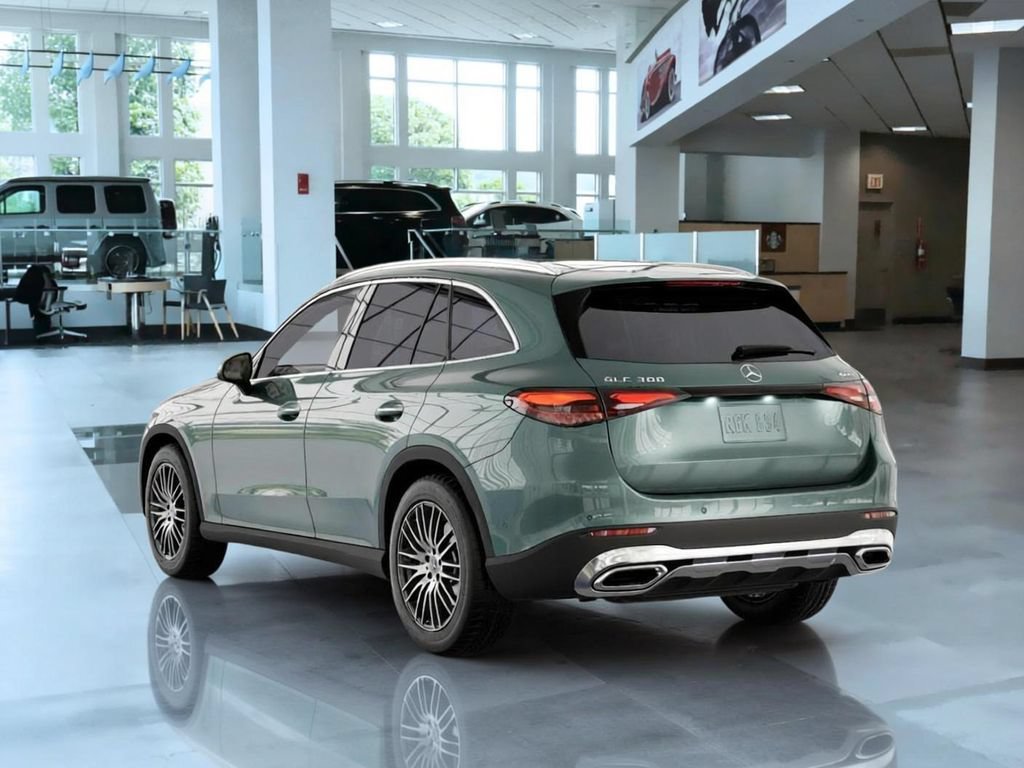 New 2026 Verde Silver Metallic Mercedes-Benz GLC 300 image 68