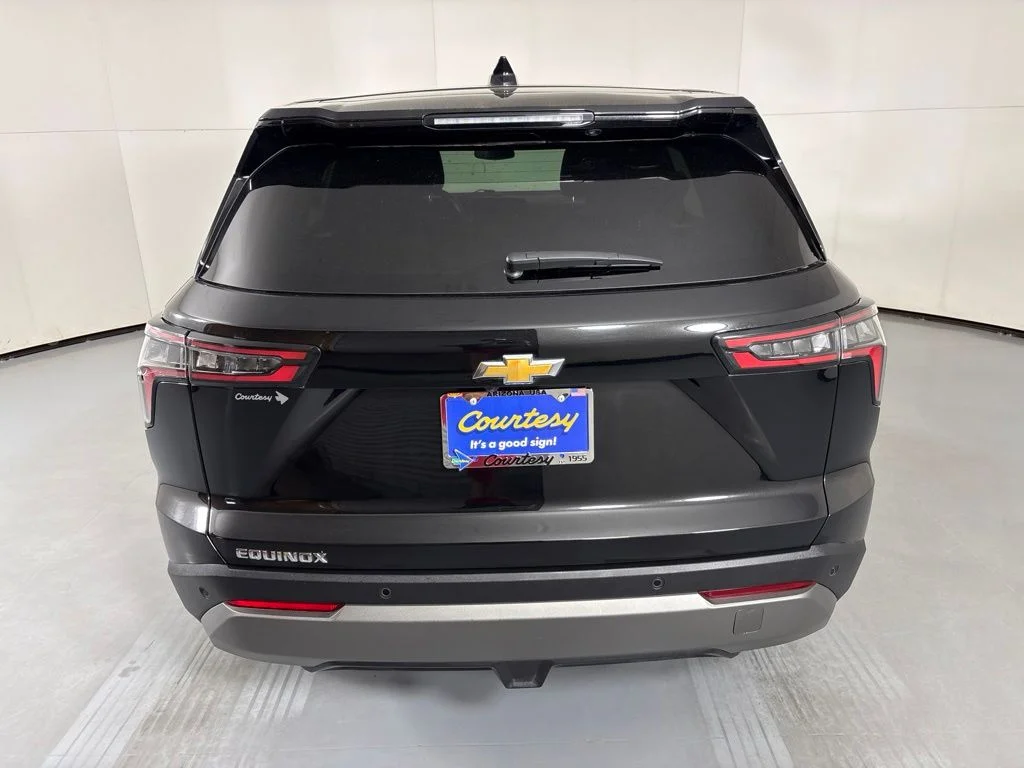 Used 2025 Black Chevrolet LT image 7