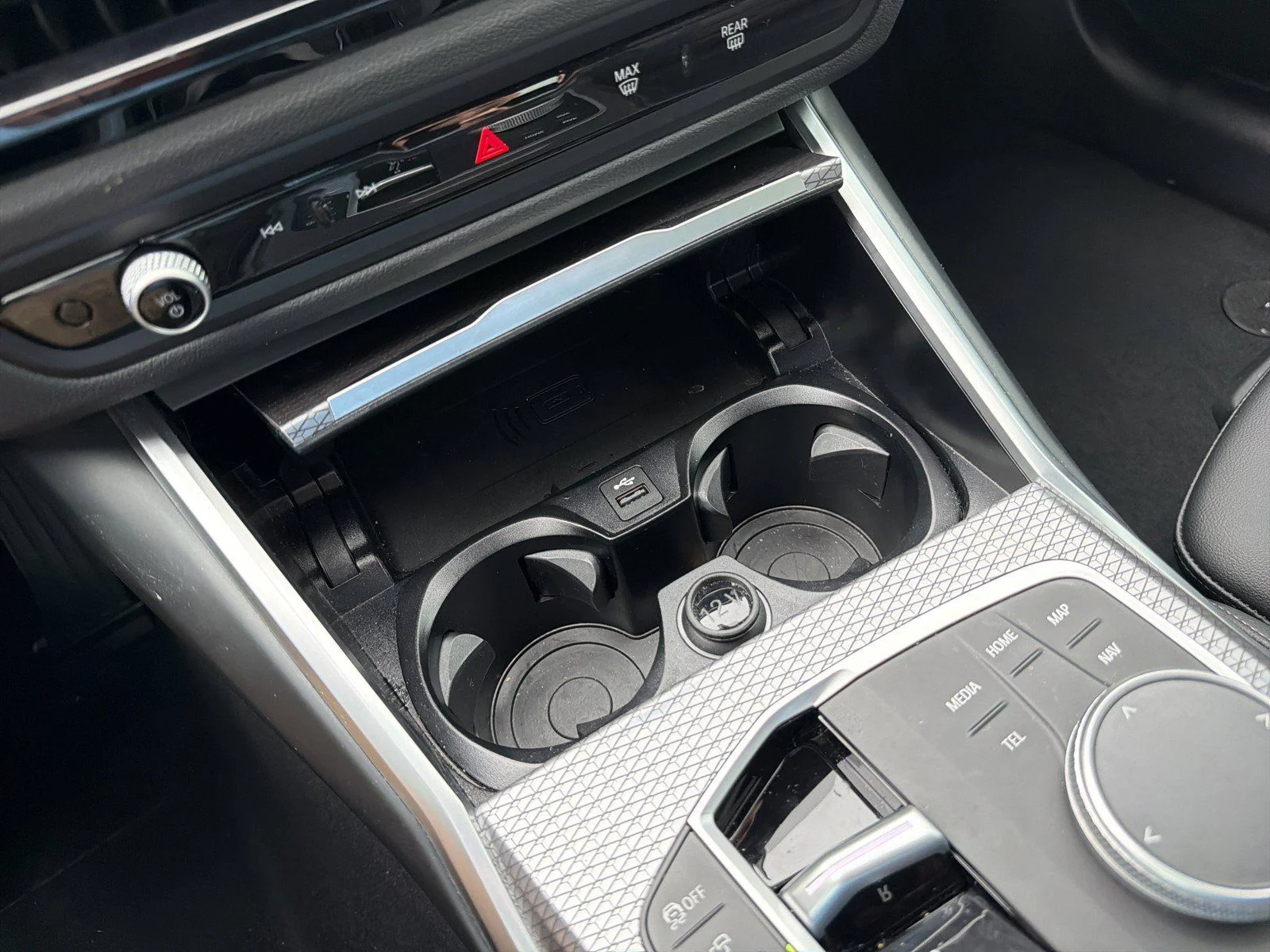 New 2025 Jet Black BMW 330i image 31