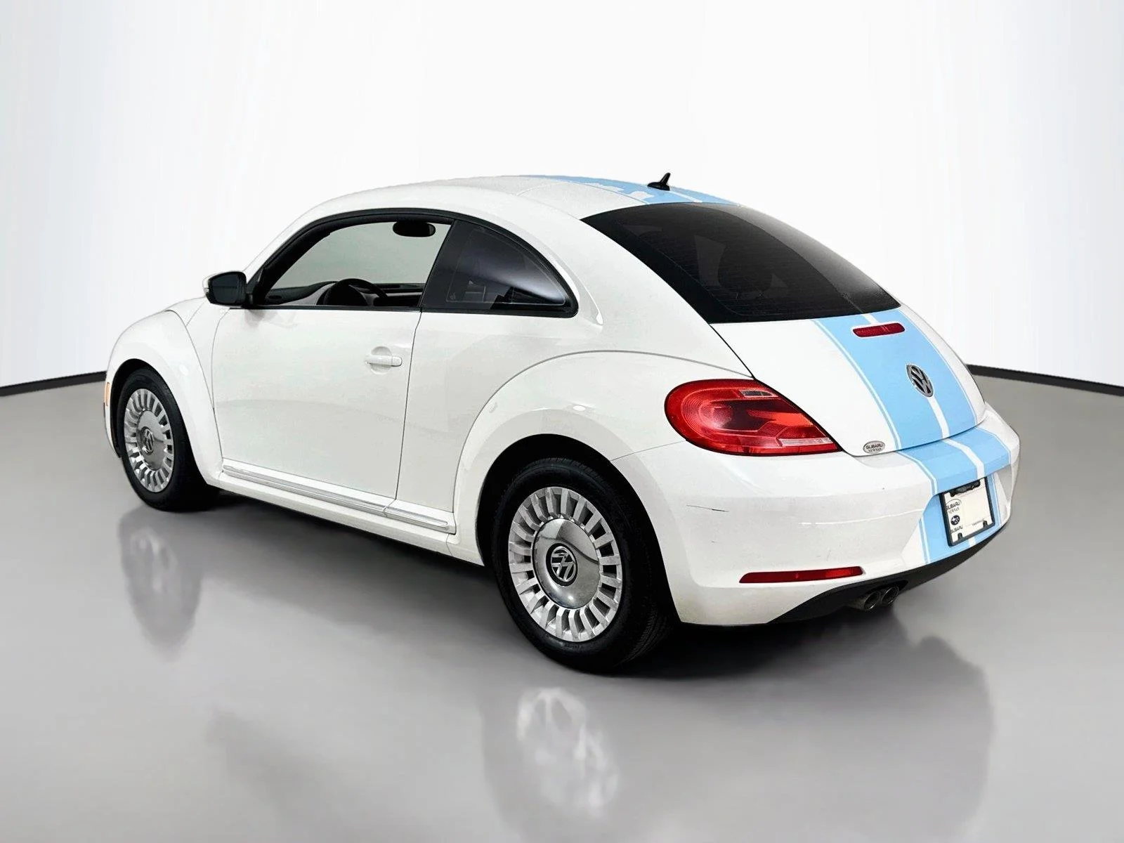 Used 2013 Candy White Volkswagen 2.5L image 7